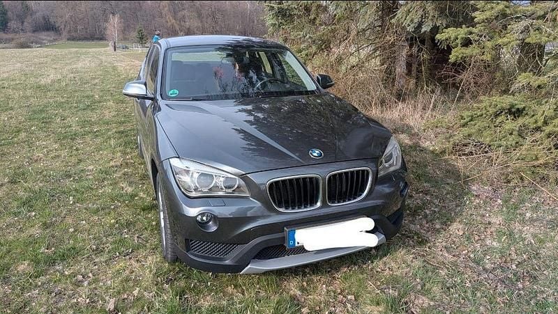 Gebraucht BMW X1 143 PS (105 kW) 2012 Schwarz SUV