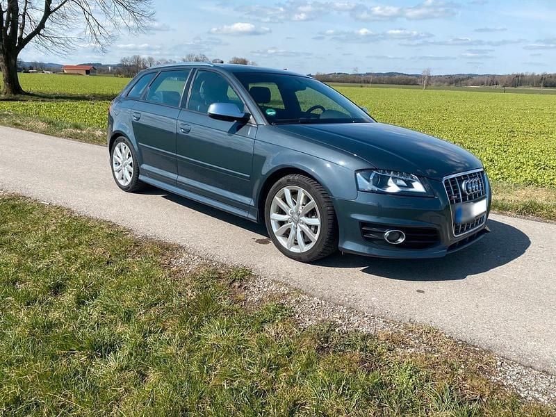 Second-hand Audi S3 265 CP (194 kW) 2012 Gri Hatchback