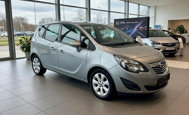 Gebraucht Opel Meriva 105 PS (77 kW) 2013 Grau Van / Kleinbus