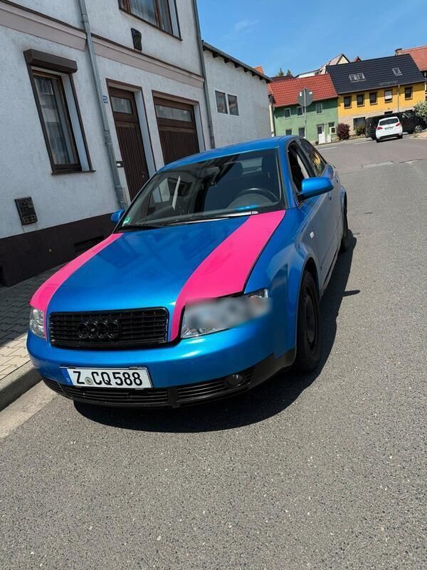Blau Gebraucht 2003 Audi A4 Limousine | 1.000 € (Superpreis) - Bild 1/4