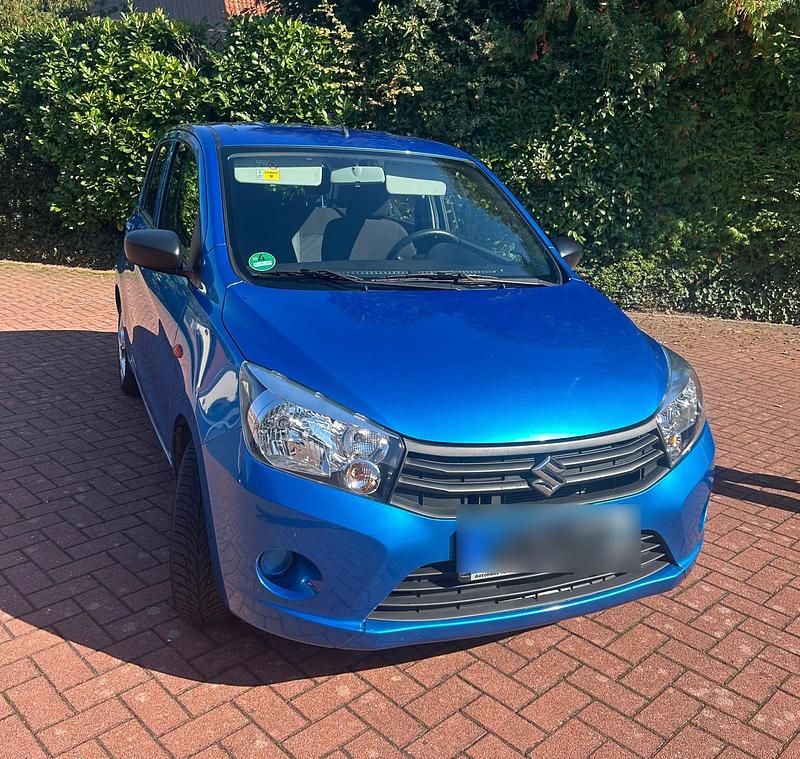 Blau Gebraucht 2017 Suzuki Celerio Limousine | 8.500 € (Fairer Preis) - Bild 1/4