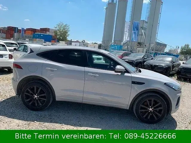 Gebraucht Jaguar E-Pace R-Dynamic 249 PS (183 kW) 2019 Grau SUV