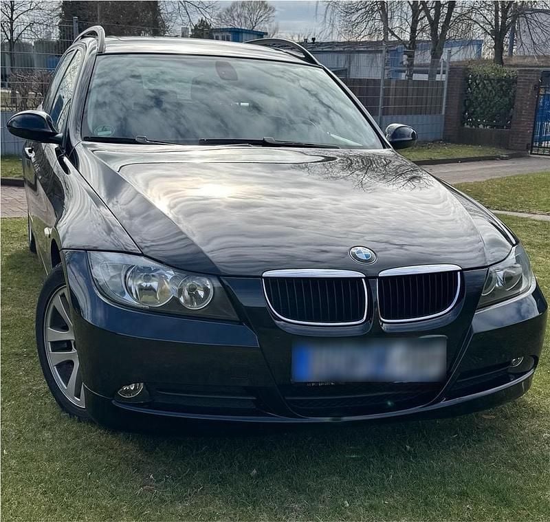 Gebraucht BMW 320 170 PS (125 kW) 2008 Schwarz Kombi