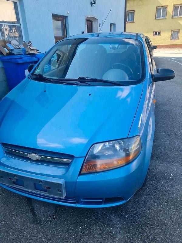 Blau Gebraucht 2005 Chevrolet Kalos Kleinwagen | 700 € (Guter Preis) - Bild 1/4