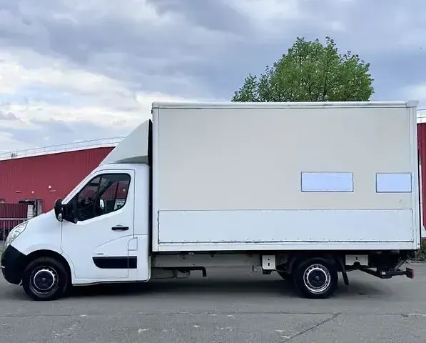 Gebraucht Opel Movano 170 PS (125 kW) 2018 Weiß Van