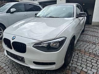 Gebraucht BMW 114 102 PS (75 kW) 2012 Weiß Kleinwagen