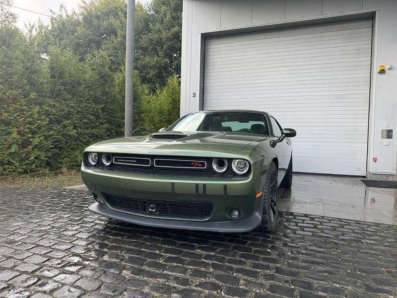 Grün Gebraucht 2023 Dodge Challenger Coupé | 33.500 € (Fairer Preis) - Bild 1/4