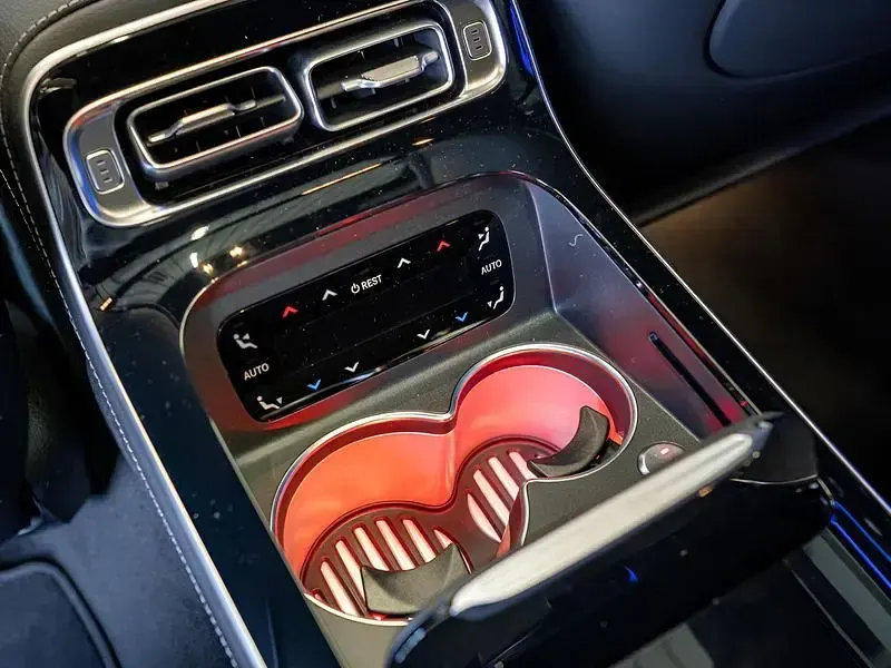 Gebraucht Mercedes S580 503 PS (369 kW) 2025 Schwarz Limousine