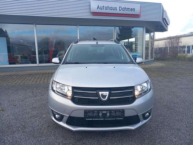 Gebraucht Dacia Logan Lauréate 90 PS (66 kW) 2016 Platingrau Kombi