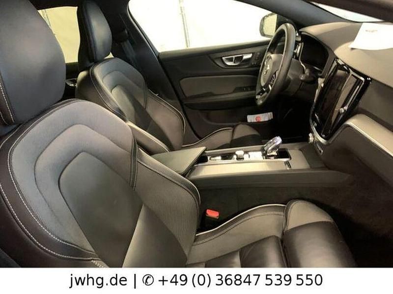 Gebraucht Volvo V60 Plus 197 PS (144 kW) 2022 Weiß Kombi