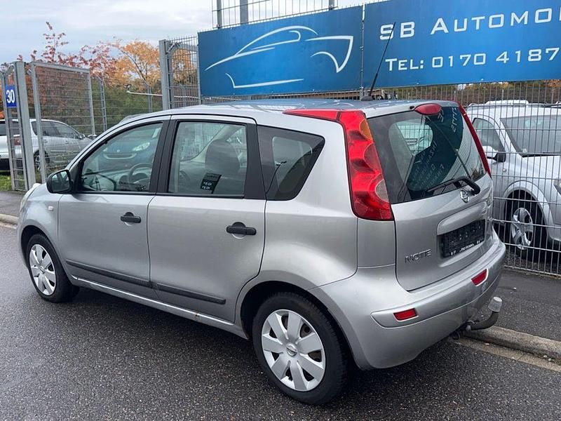 Gebraucht Nissan Note Acenta 88 PS (64 kW) 2008 Silber Kleinwagen