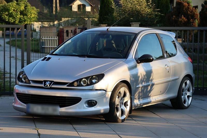 Gebraucht 1999 Peugeot 206 GTi Coupé | 8.600 € - Bild 1/4