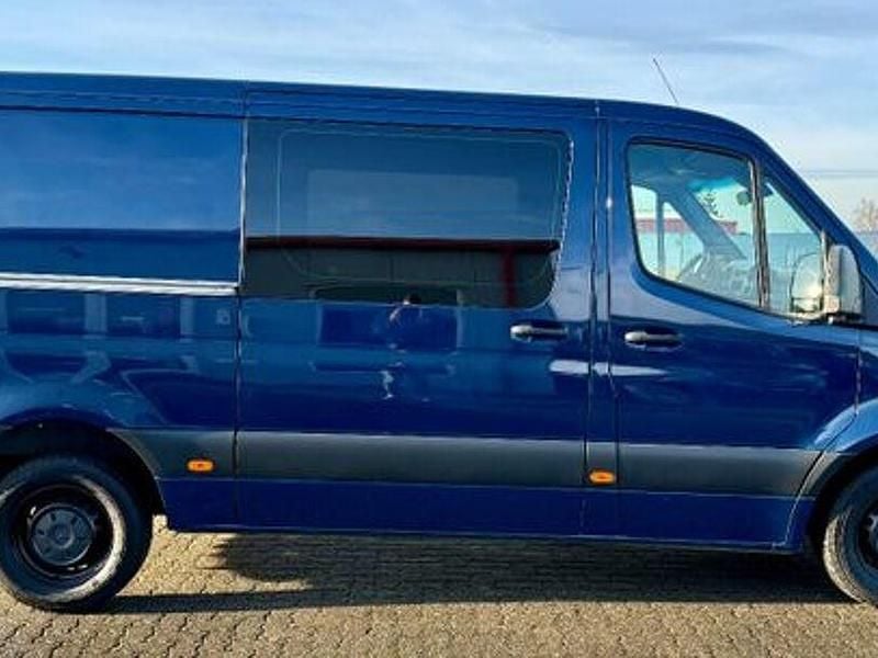 Gebraucht Mercedes Sprinter 163 PS (119 kW) 2019 Blau Van