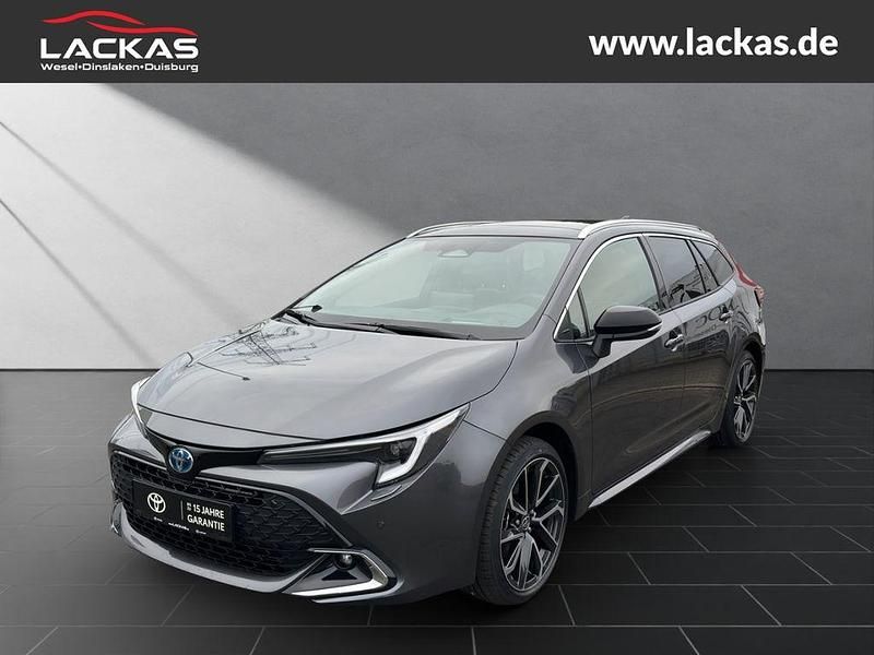 Grau Neu 2025 Toyota Corolla Lounge Kombi | 37.950 € (Etwas zu teuer) - Bild 1/4