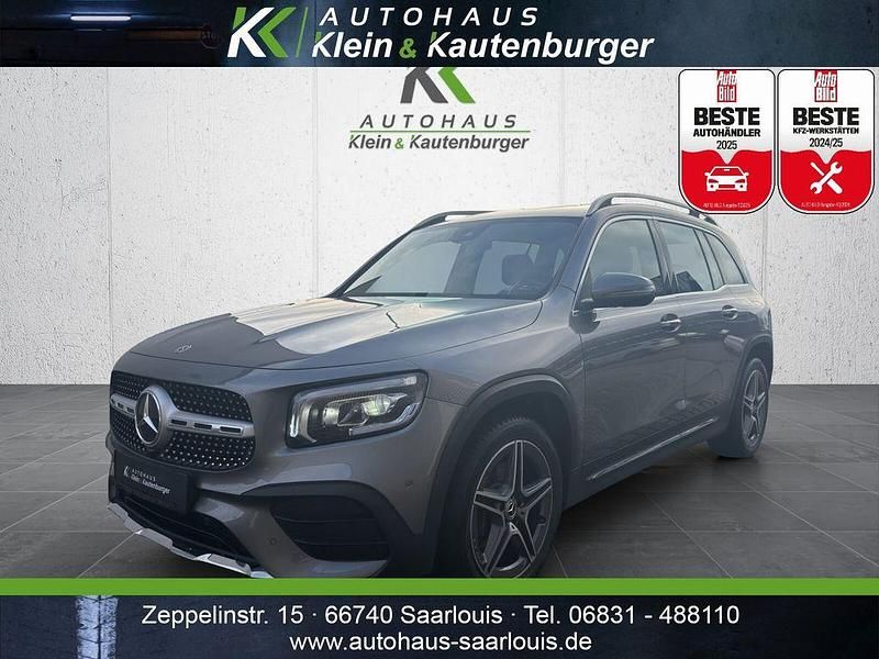 Grau Gebraucht 2020 Mercedes GLB200 AMG line SUV | 28.999 € (Fairer Preis) - Bild 1/4