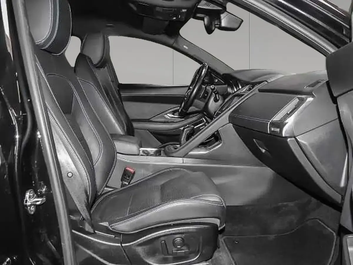 Gebraucht Jaguar E-Pace R-Dynamic 181 PS (133 kW) 2020 Schwarz SUV