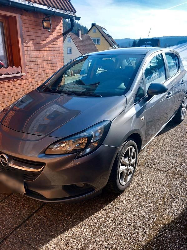 Grau Gebraucht 2016 Opel Corsa Kleinwagen | 8.500 € (Etwas zu teuer) - Bild 1/4