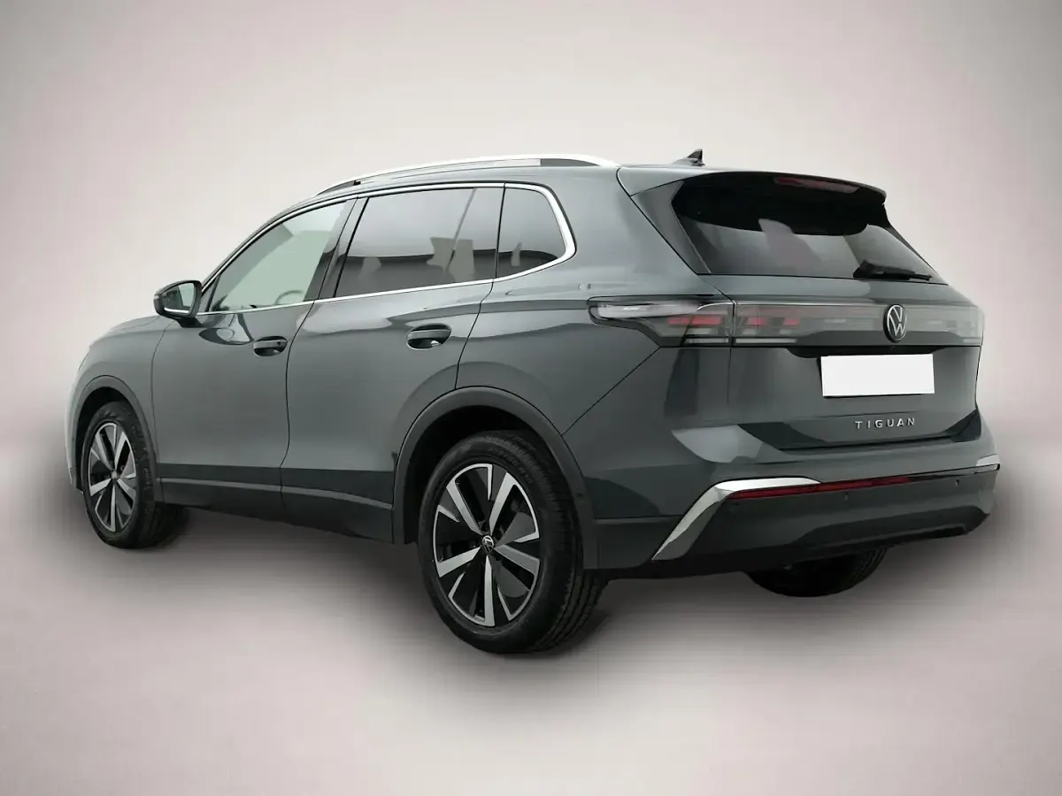 Gebraucht VW Tiguan Elegance 150 PS (110 kW) 2024 Manufacturer SUV