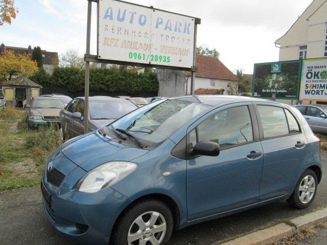 Gebraucht Toyota Yaris 69 PS (50 kW) 2008 Blau Kleinwagen