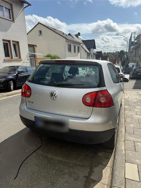 Gebraucht VW Golf IV 75 PS (55 kW) 2004 Grau Limousine