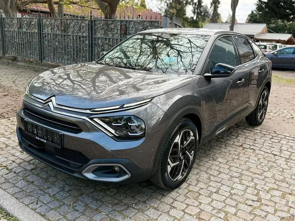 Gebraucht Citroën C4 Shine 131 PS (96 kW) 2022 Grau Limousine