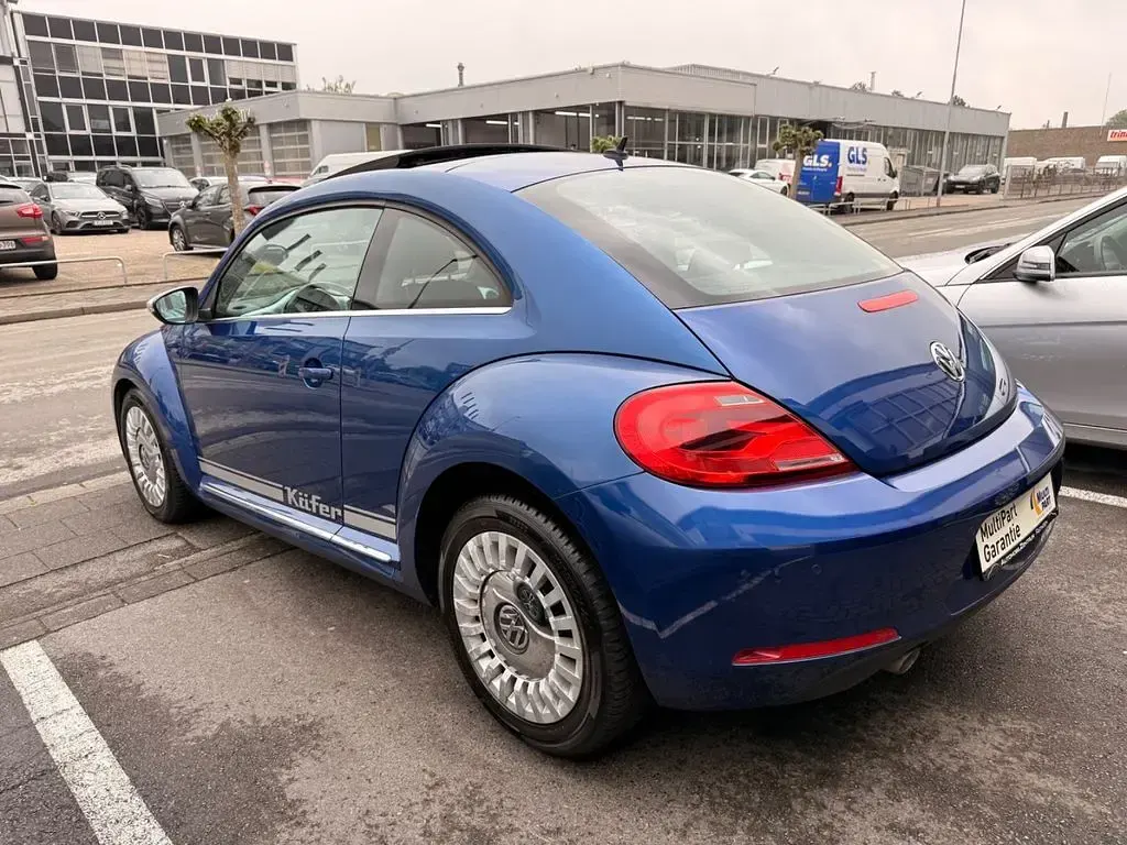 Używany VW Beetle S 105 KM (77 kW) 2013 Niebieski Hatchback