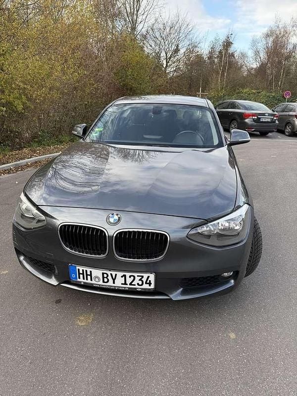 Gebraucht BMW 116 136 PS (100 kW) 2013 Grau Kleinwagen