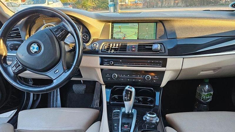 Gebraucht BMW 525 M Sport 218 PS (160 kW) 2013 Schwarz Kombi