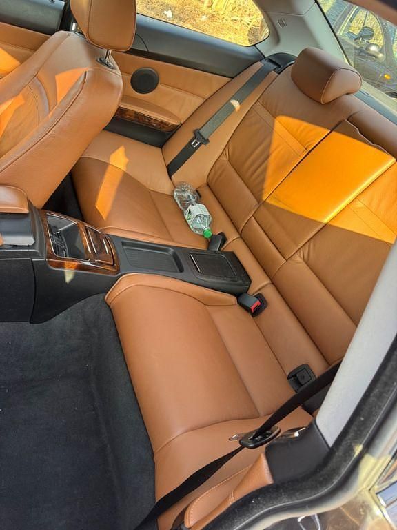 Gebraucht BMW 330 231 PS (169 kW) 2007 Grau Coupé