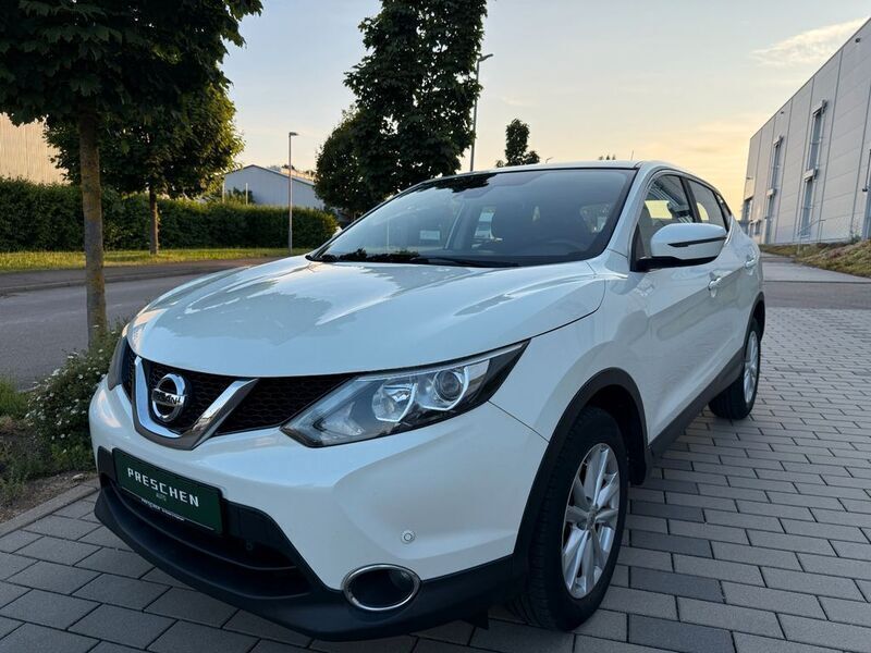Weiß Gebraucht 2016 Nissan Qashqai Acenta SUV | 10.476 € (Fairer Preis) - Bild 1/4