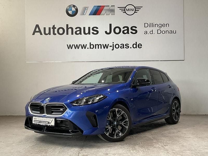 M portimao blau Gebraucht 2025 BMW M135 Efficient Dynamics Kleinwagen | 46.900 € (Superpreis) - Bild 1/4