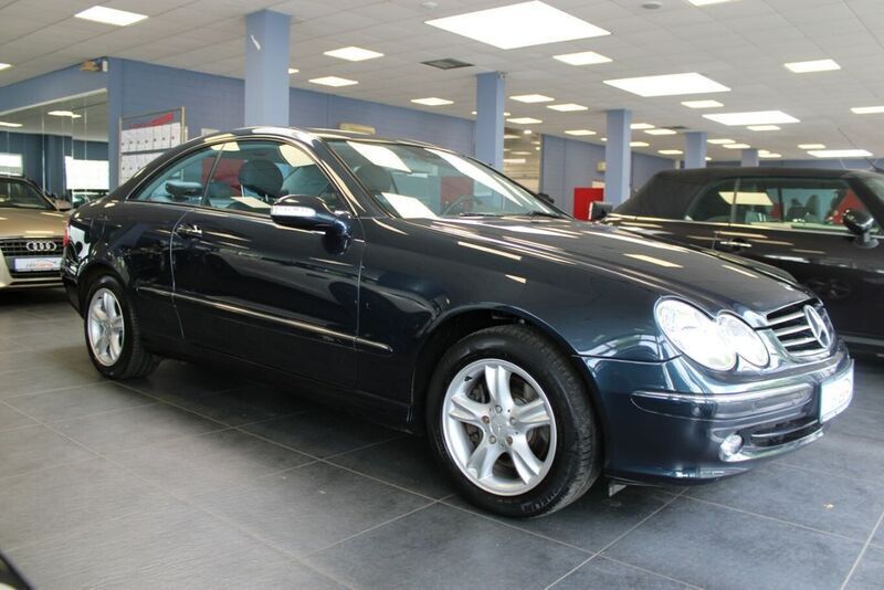Blau Gebraucht 2002 Mercedes CLK320 Avantgarde Coupé | 9.980 € (Teuer) - Bild 1/4