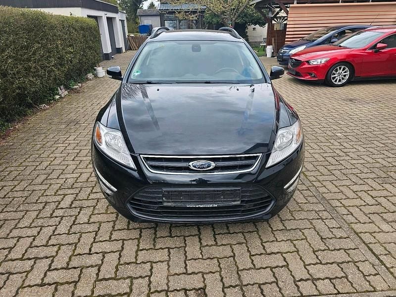 Gebraucht Ford Mondeo 115 PS (84 kW) 2011 Schwarz Kombi