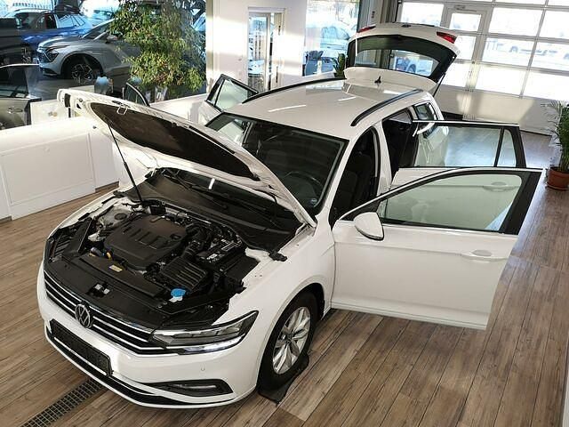 Gebraucht VW Passat Business 150 PS (110 kW) 2021 Weiß Kombi