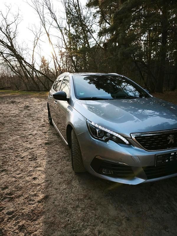 Gebraucht Peugeot 308 131 PS (96 kW) 2017 Kombi