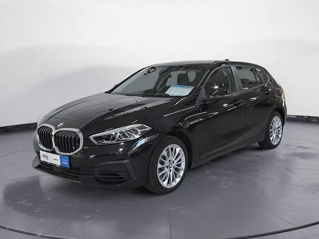 Używany BMW 120 Advantage 178 KM (130 kW) 2022 Czarny Hatchback
