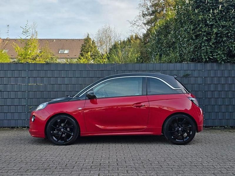 Używany Opel Adam OPC 101 KM (74 kW) 2018 Czerwony Hatchback