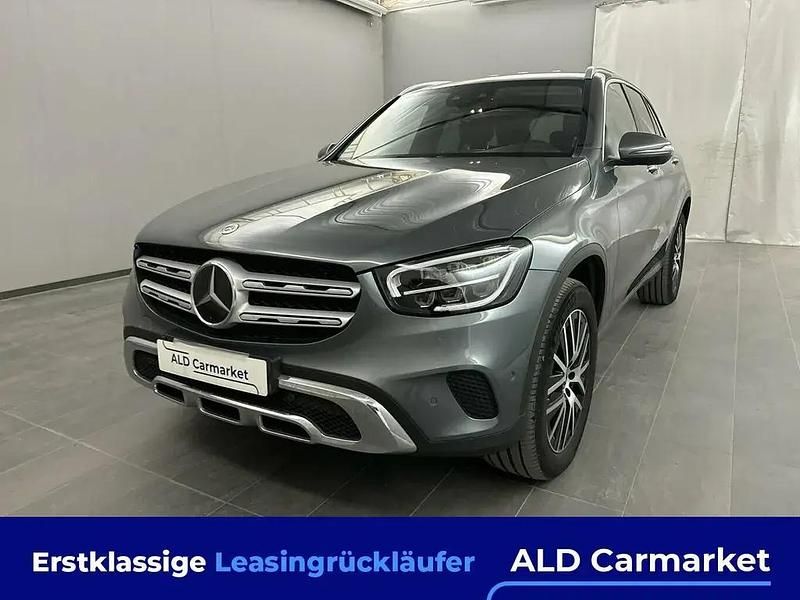 Grau Gebraucht 2021 Mercedes GLC300e Exclusive SUV | 31.980 € (Guter Preis) - Bild 1/4