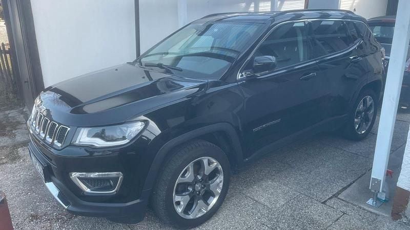Gebraucht Jeep Compass Limited 170 PS (125 kW) 2018 Schwarz SUV