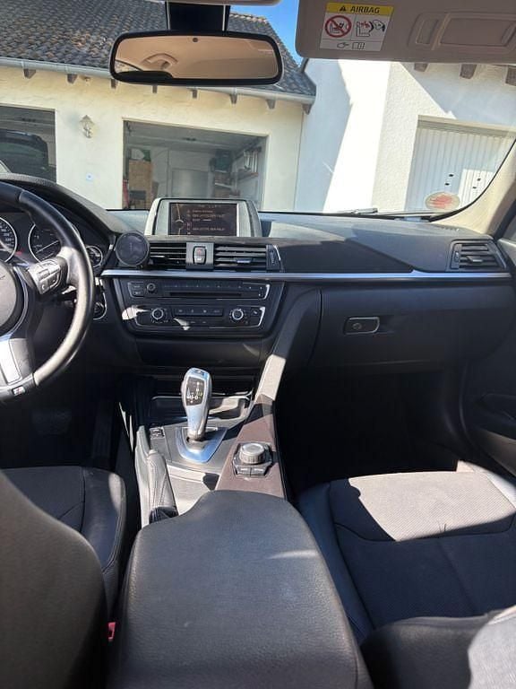 Gebraucht BMW 316 136 PS (100 kW) 2014 Grau Limousine