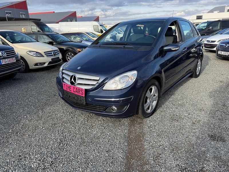 Gebraucht Mercedes B180 109 PS (80 kW) 2007 Blau Van / Kleinbus