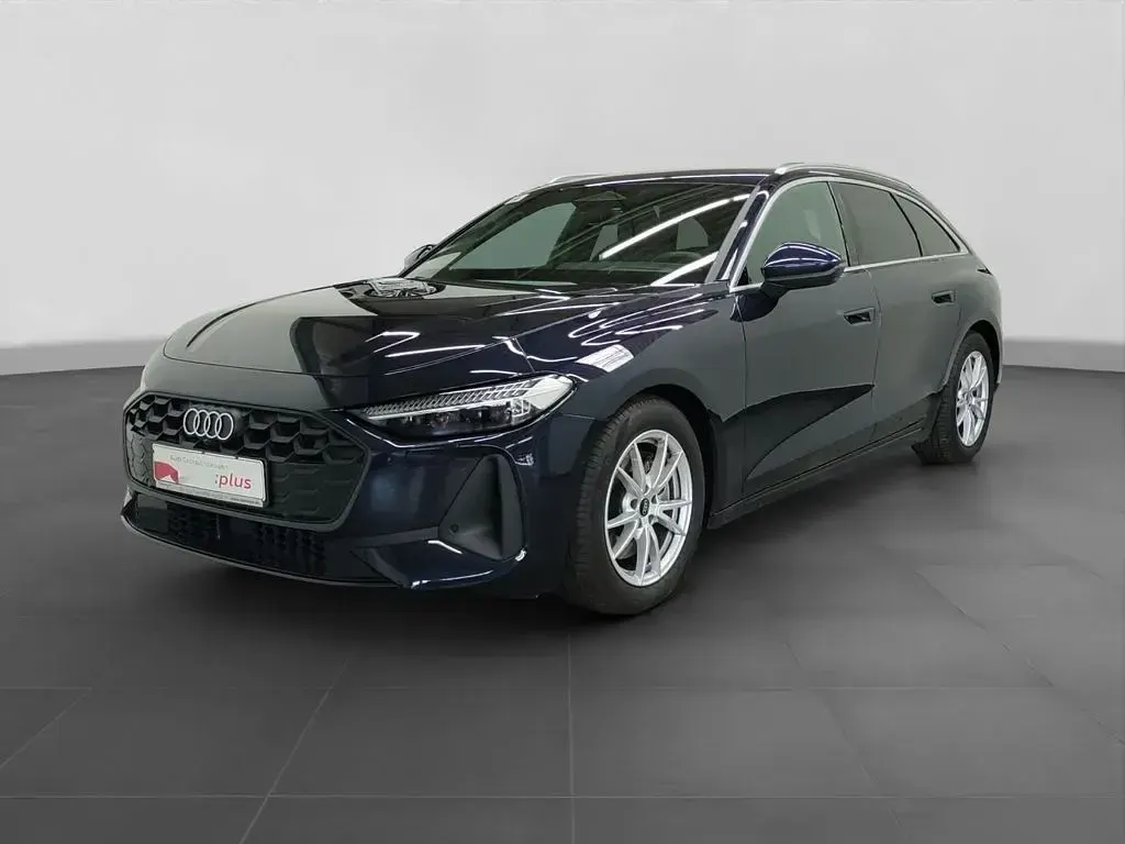 Gebraucht Audi A5 S-Line 204 PS (150 kW) 2025 Blau Kombi