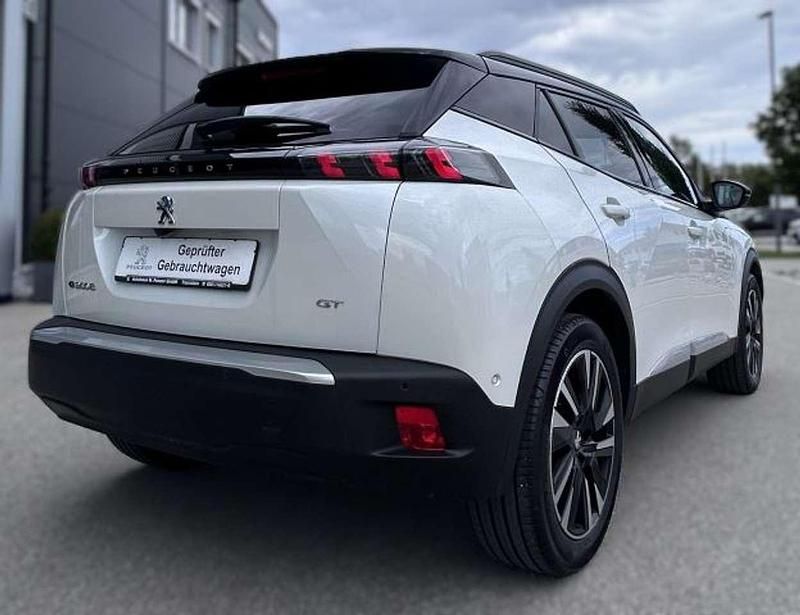 Gebraucht Peugeot e-2008 GT 100 kW (136 PS) 2021 Perlmutt weiß perleffekt SUV