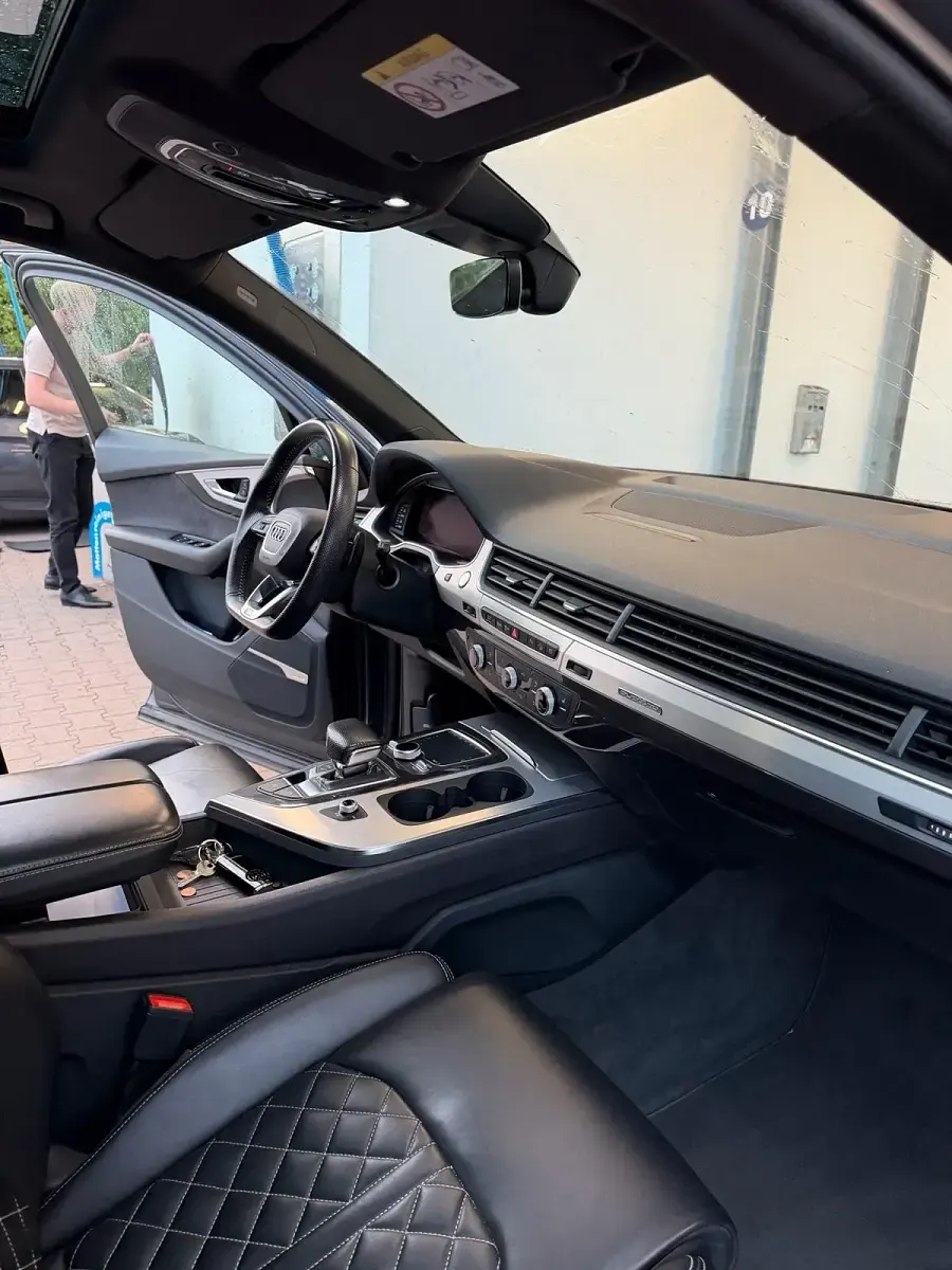 Gebraucht Audi Q7 Ambiente 286 PS (210 kW) 2019 Silber SUV