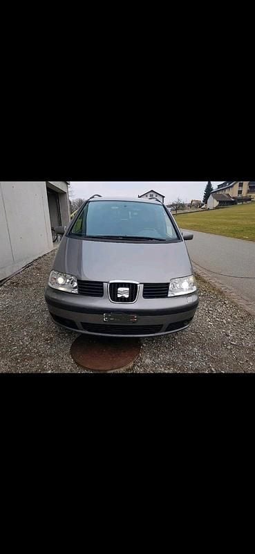 Gebraucht 2007 Seat Alhambra Van / Kleinbus | 999 € (Fairer Preis) - Bild 1/4