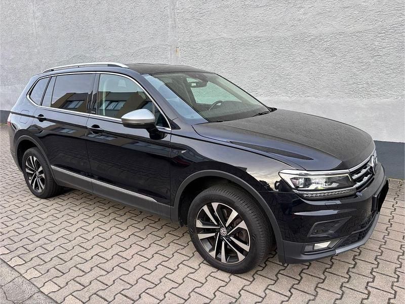 Gebraucht VW Tiguan Allspace United 150 PS (110 kW) 2021 Schwarz SUV