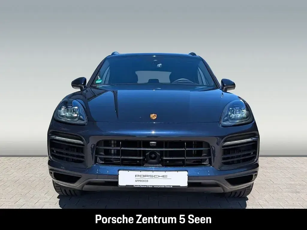 Second-hand Porsche Cayenne Platinum Edition 462 CP (339 kW) 2022 Albastru SUV