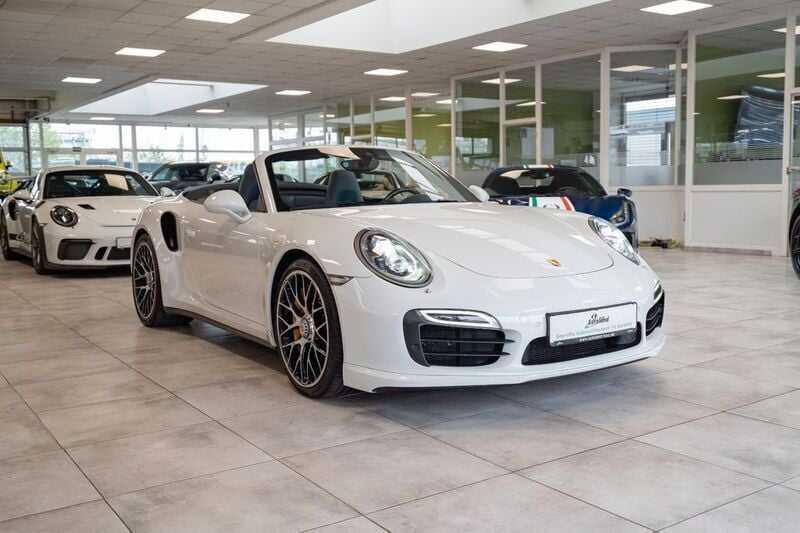 Weiß Gebraucht 2014 Porsche 911 Turbo S Cabriolet Cabrio | 129.991 € (Fairer Preis) - Bild 1/4