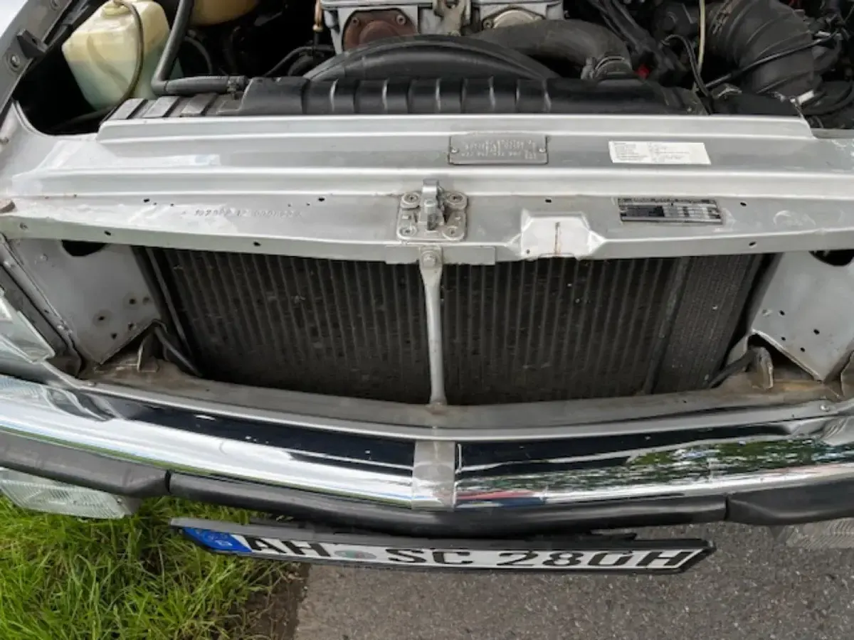 Gebraucht Mercedes SLC280 185 PS (136 kW) 1975 Coupé