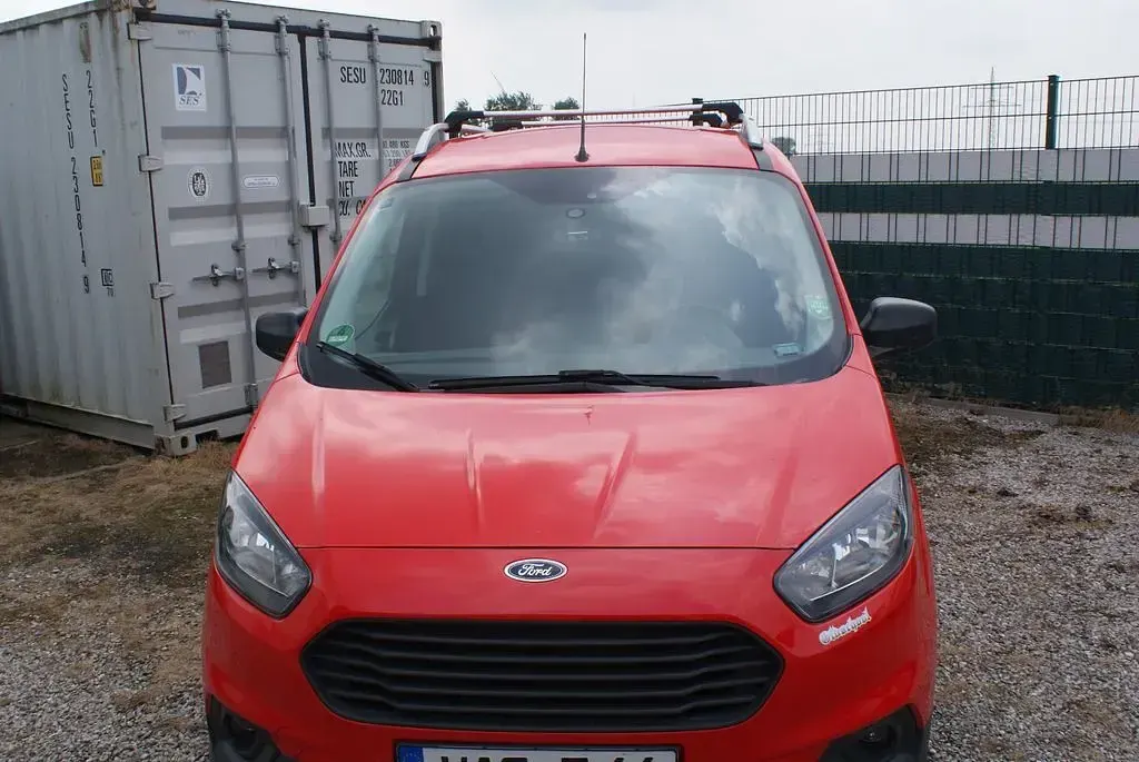 Gebraucht Ford Transit 101 PS (74 kW) 2022 Rot Limousine